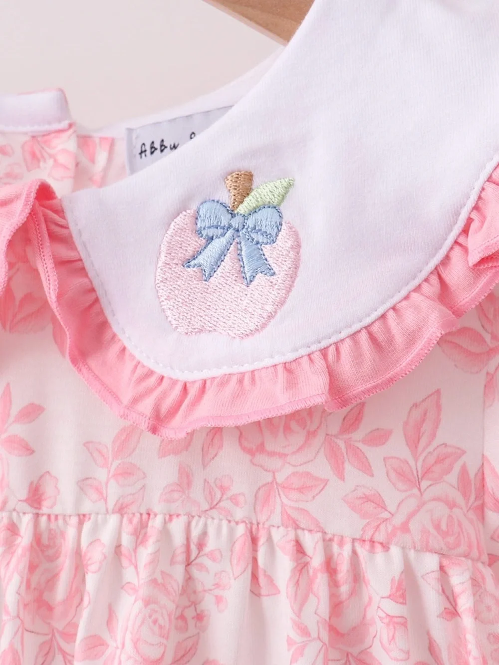 NWT Abby & Evie Girls' Pink Floral Apple Set with Peter Pan Collar